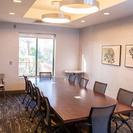 Hilton Garden Inn Montebello / Los Angeles Ngoại thất bức ảnh