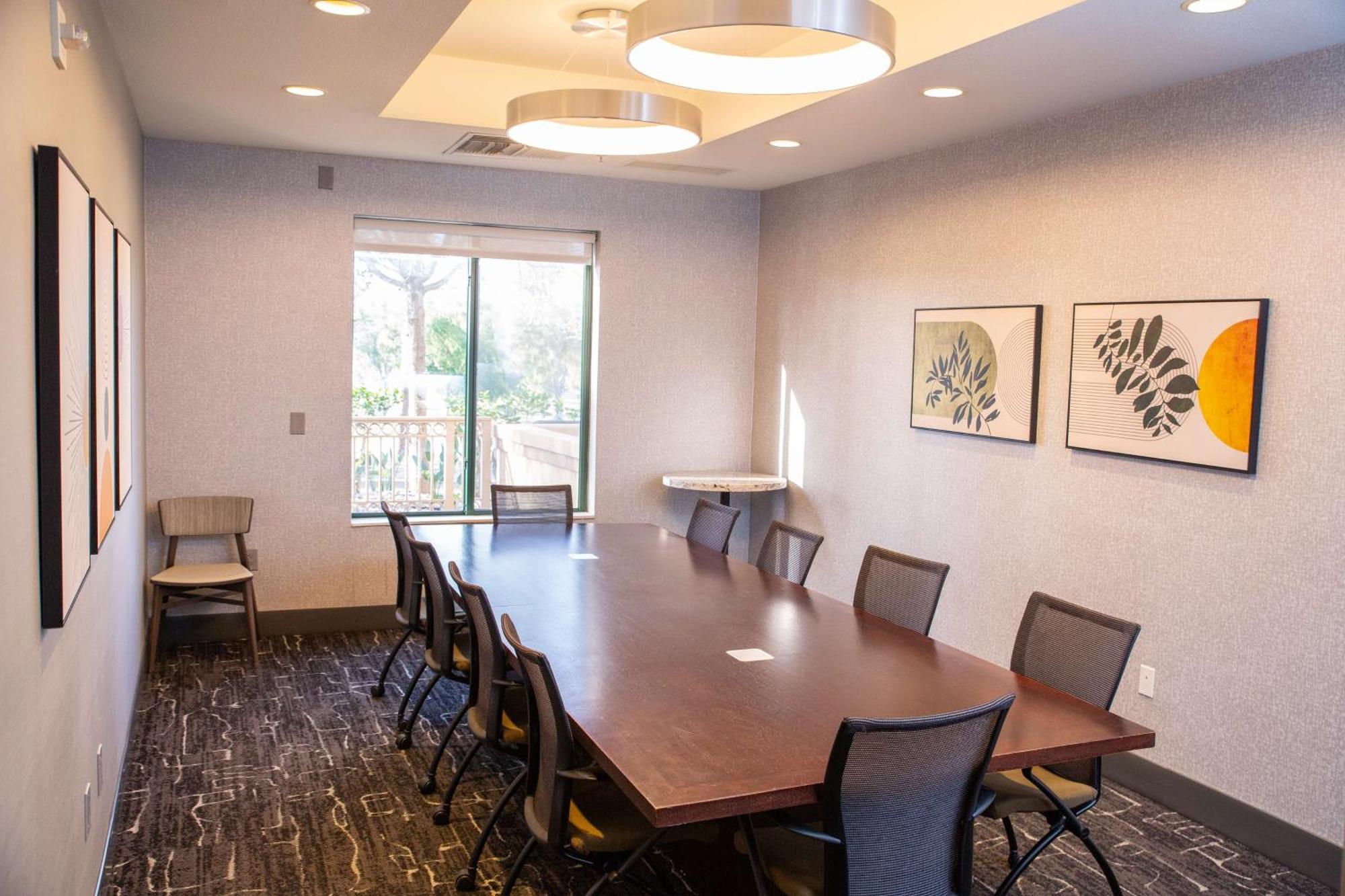 Hilton Garden Inn Montebello / Los Angeles Ngoại thất bức ảnh
