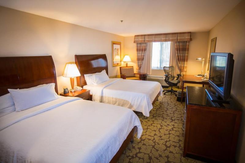 Hilton Garden Inn Montebello / Los Angeles Ngoại thất bức ảnh